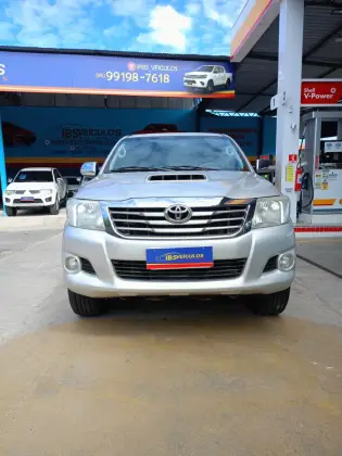 TOYOTA HILUX 3.0 SRV TOP 4X4 CD 16V TURBO INTERCOOLER DIESEL 4P AUTOMÁTICO TOYOTA HILUX 3.0 SRV TOP 4X4 CD 16V TURBO INTERCOOLER DIESEL 4P AUTOMÁTICO