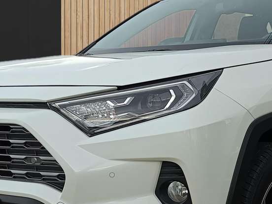 TOYOTA-RAV4-2020