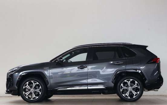 TOYOTA-RAV4-2024