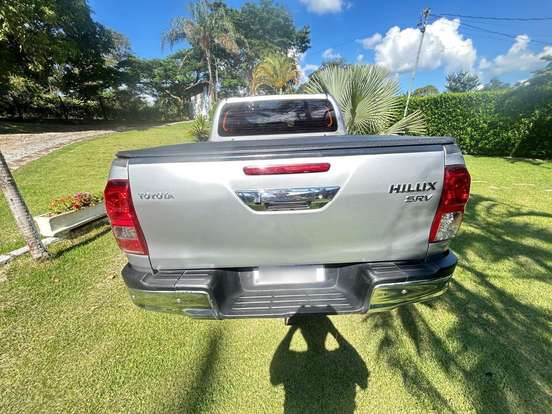 TOYOTA-HILUX-2.8 SRV 4X4 CD 16V DIESEL 4P AUTOMÁTICO TOYOTA-HILUX-2018