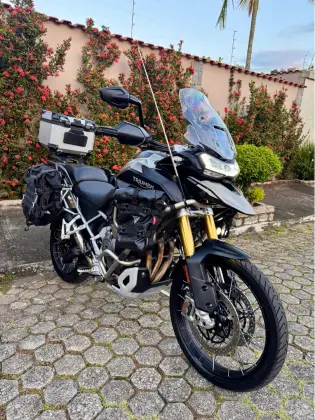 TRIUMPH TIGER 1200 RALLY EXPLORER 