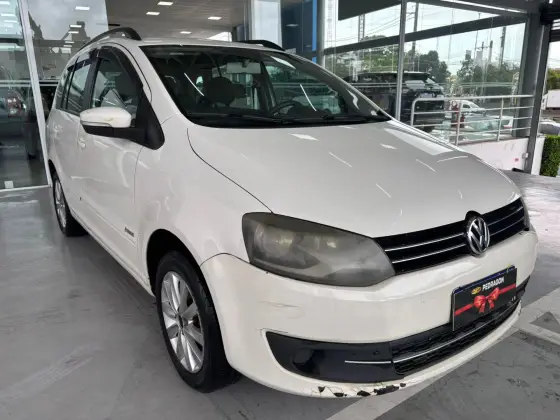 VOLKSWAGEN FOX 1.0 MI TREND 8V FLEX 4P MANUAL VOLKSWAGEN FOX 1.0 MI TREND 8V FLEX 4P MANUAL