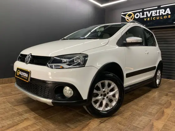 VOLKSWAGEN FOX 1.6 MI 8V FLEX 4P AUTOMATIZADO VOLKSWAGEN FOX 1.6 MI 8V FLEX 4P AUTOMATIZADO