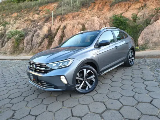 VOLKSWAGEN NIVUS 1.0 200 TSI TOTAL FLEX HIGHLINE AUTOMÁTICO