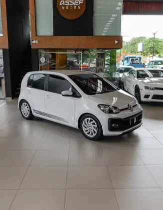 VOLKSWAGEN UP 1.0 170 TSI TOTAL FLEX CONNECT 4P MANUAL VOLKSWAGEN UP 1.0 170 TSI TOTAL FLEX CONNECT 4P MANUAL