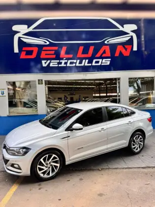 VOLKSWAGEN VIRTUS 1.0 200 TSI HIGHLINE AUTOMÁTICO