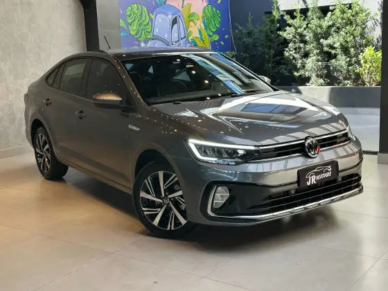 VOLKSWAGEN VIRTUS 1.0 200 TSI HIGHLINE AUTOMÁTICO