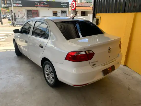 VOLKSWAGEN-VOYAGE-2022
