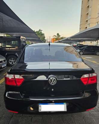 VOLKSWAGEN-VOYAGE-2013