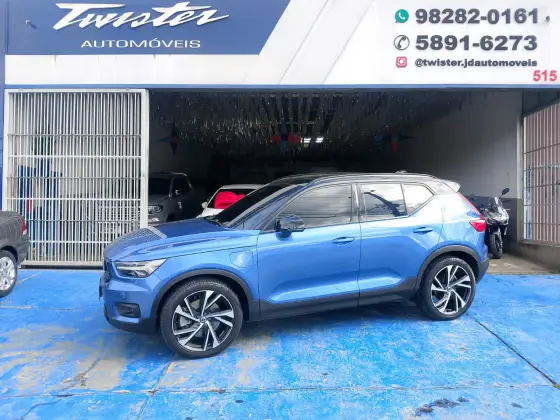 VOLVO XC40 1.5 T5 RECHARGE R-DESIGN GEARTRONIC