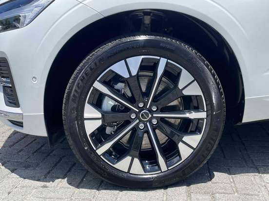 VOLVO-XC60-2.0 T8 PHEV ULTRA AWD GEARTRONIC VOLVO-XC60-2025