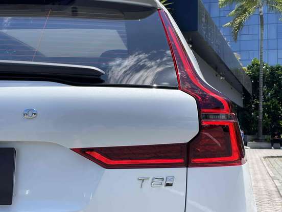 VOLVO-XC60-2.0 T8 PHEV ULTRA AWD GEARTRONIC VOLVO-XC60-2025
