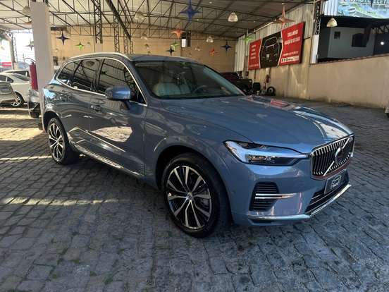 VOLVO-XC60-2022