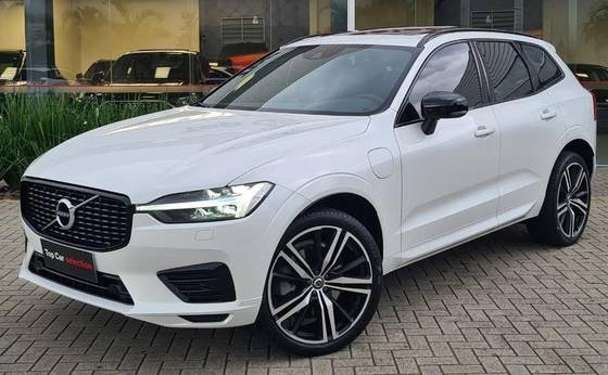 VOLVO XC60 2.0 T8 HYBRID R-DESIGN AWD GEARTRONIC