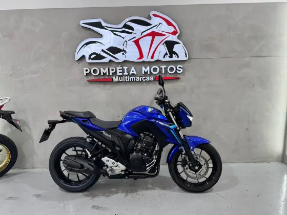 YAMAHA FZ25 FAZER ABS 