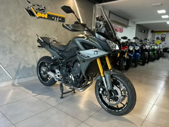 YAMAHA MT-09 TRACER YAMAHA MT-09 TRACER