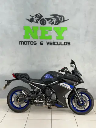 YAMAHA XJ6 F YAMAHA XJ6 F
