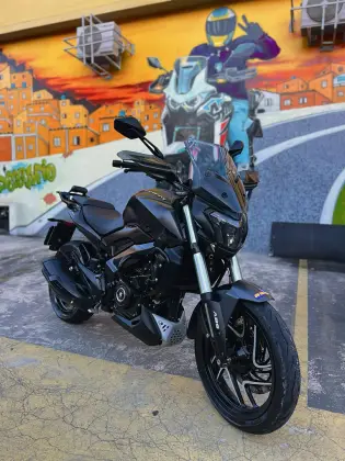 BAJAJ DOMINAR 400 