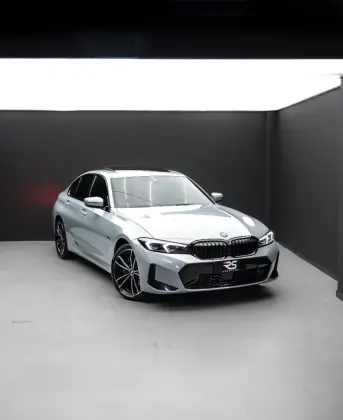 BMW 330e 2.0 16V TURBO HÍBRIDO M SPORT AUTOMÁTICO