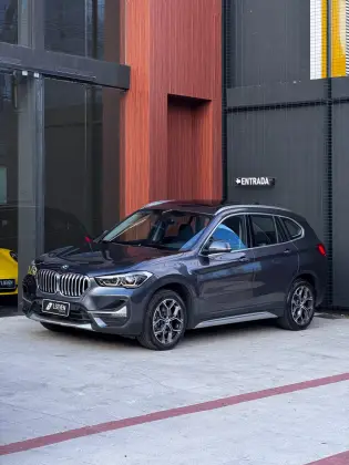 BMW X1 2.0 16V TURBO ACTIVEFLEX SDRIVE20I X-LINE 4P AUTOMÁTICO