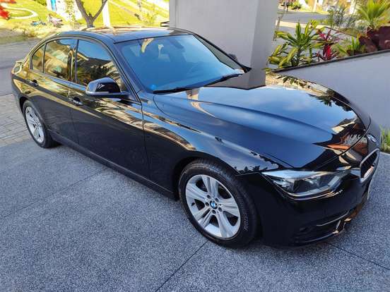 BMW-320i-2.0 SPORT GP 16V TURBO ACTIVE FLEX 4P AUTOMÁTICO BMW-320i-2016