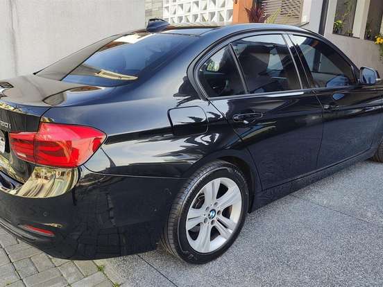 BMW-320i-2.0 SPORT GP 16V TURBO ACTIVE FLEX 4P AUTOMÁTICO BMW-320i-2016
