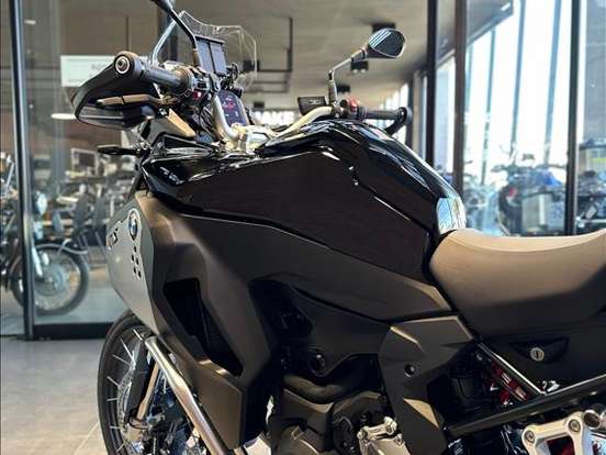 BMW-F 900 GS ADVENTURE BMW-F 900 GS ADVENTURE-2025