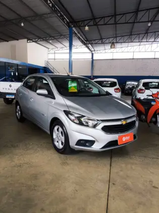 CHEVROLET ONIX 1.4 MPFI LT 8V FLEX 4P MANUAL