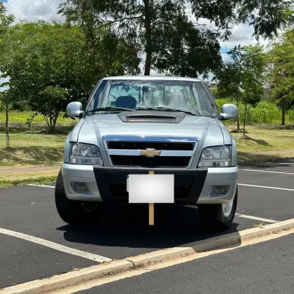 CHEVROLET S10 2.4 MPFI ADVANTAGE 4X2 CS 8V FLEX 2P MANUAL CHEVROLET S10 2.4 MPFI ADVANTAGE 4X2 CS 8V FLEX 2P MANUAL