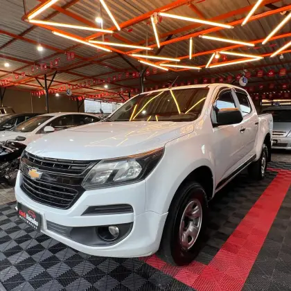 CHEVROLET S10 2.8 LS 4X4 CD 16V TURBO DIESEL 4P MANUAL CHEVROLET S10 2.8 LS 4X4 CD 16V TURBO DIESEL 4P MANUAL