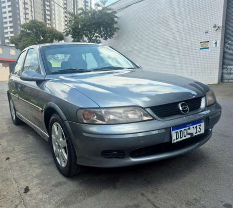 CHEVROLET-VECTRA-2001