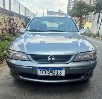CHEVROLET-VECTRA-2001
