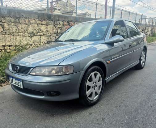 CHEVROLET-VECTRA-2001