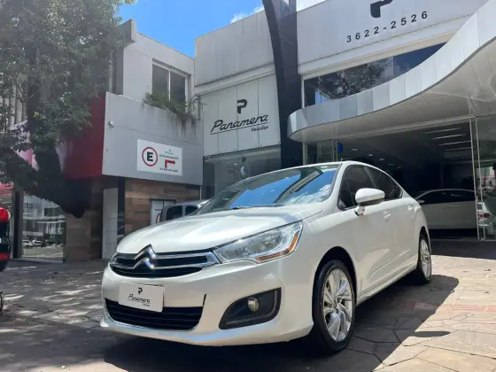 CITROËN C4 LOUNGE 1.6 TENDANCE 16V TURBO GASOLINA 4P AUTOMÁTICO CITROËN C4 LOUNGE 1.6 TENDANCE 16V TURBO GASOLINA 4P AUTOMÁTICO