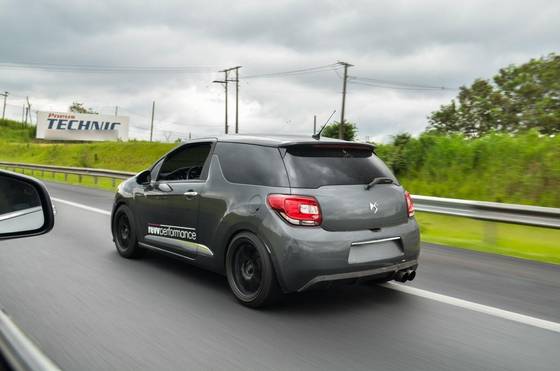 CITROËN DS3 1.6 THP GASOLINA SPORT CHIC MANUAL