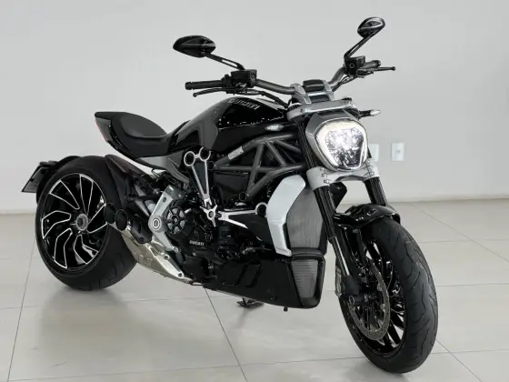 DUCATI XDIAVEL S 