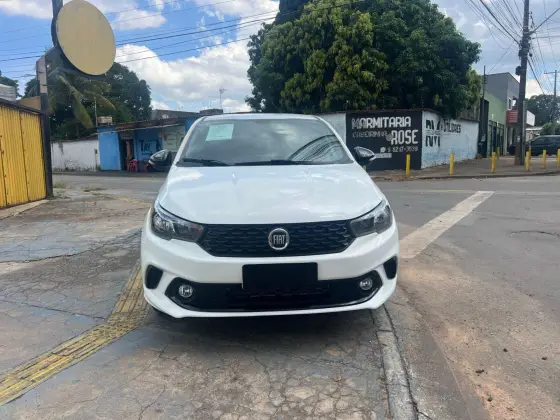FIAT ARGO 1.0 FIREFLY FLEX DRIVE MANUAL FIAT ARGO 1.0 FIREFLY FLEX DRIVE MANUAL