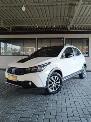 FIAT ARGO 1.3 FIREFLY FLEX TREKKING CVT