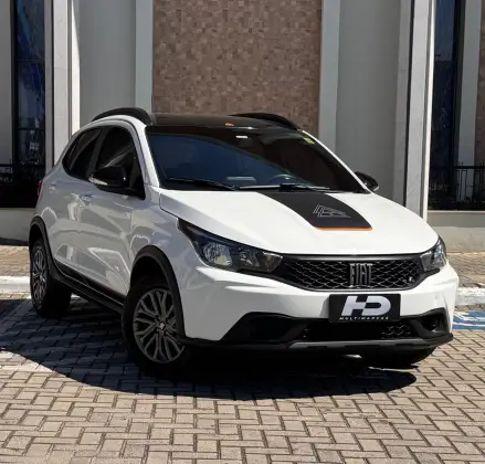 FIAT ARGO 1.3 FIREFLY FLEX TREKKING MANUAL FIAT ARGO 1.3 FIREFLY FLEX TREKKING MANUAL