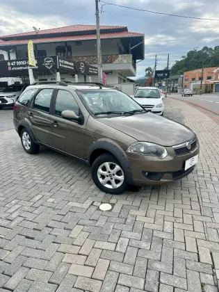 FIAT PALIO 1.6 TREKKING WEEKEND 16V FLEX 4P MANUAL