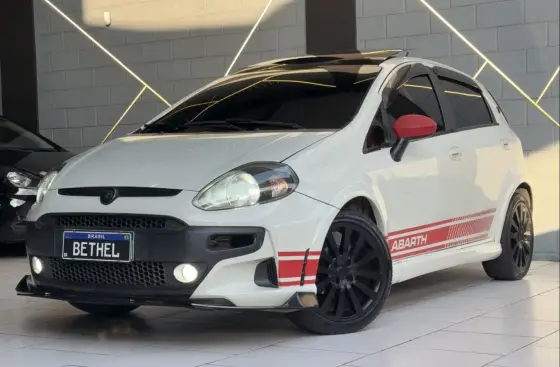 FIAT PUNTO 1.8 BLACKMOTION 16V FLEX 4P AUTOMATIZADO
