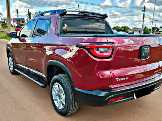 FIAT-TORO-1.8 16V EVO FLEX FREEDOM OPEN EDITION PLUS AT6 FIAT-TORO-2016