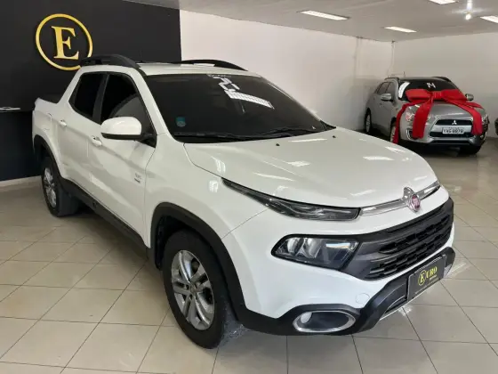 FIAT TORO 2.0 16V TURBO DIESEL FREEDOM 4WD AT9