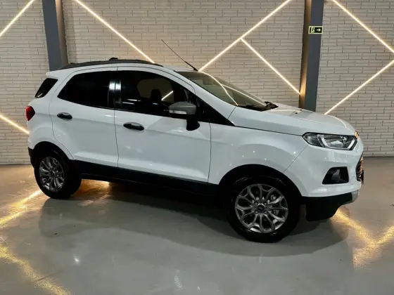 FORD ECOSPORT 1.6 FREESTYLE 16V FLEX 4P MANUAL