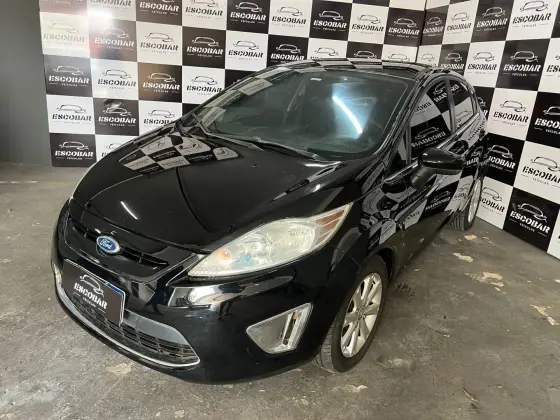 FORD FIESTA 1.6 MPI HATCH 8V FLEX 4P MANUAL FORD FIESTA 1.6 MPI HATCH 8V FLEX 4P MANUAL