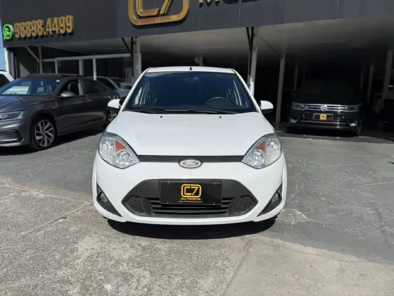 FORD FIESTA 1.6 SIGMA 16V FLEX 4P MANUAL FORD FIESTA 1.6 SIGMA 16V FLEX 4P MANUAL