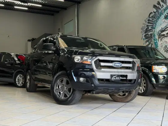 FORD RANGER 2.2 XLS 4X4 CD 16V DIESEL 4P AUTOMÁTICO