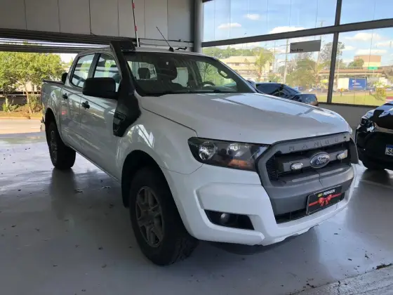 FORD RANGER 2.2 XLS 4X4 CD 16V DIESEL 4P MANUAL