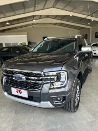 FORD RANGER 3.0 V6 TURBO DIESEL CD LIMITED 4X4 AUTOMÁTICO FORD RANGER 3.0 V6 TURBO DIESEL CD LIMITED 4X4 AUTOMÁTICO
