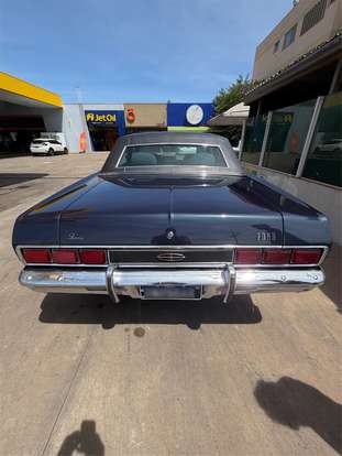 FORD-GALAXIE-1980